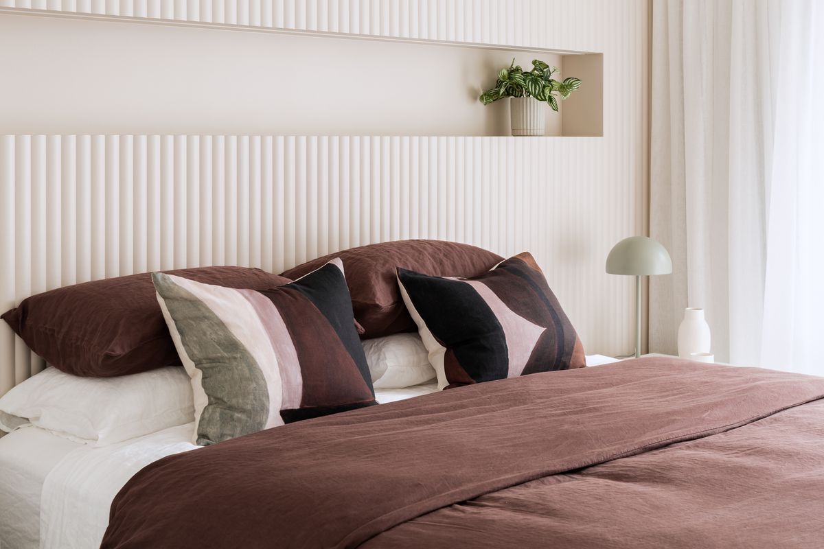 Adjustable Bed Pillows: The Missing Piece Of Better Sleep